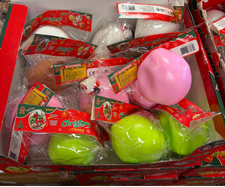 CRUNCHY CHRISTMAS SMUSH BALL